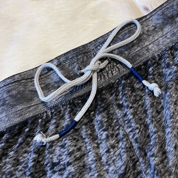 Kansas City Royals Lightweight Shorts - Picture 3 of 8